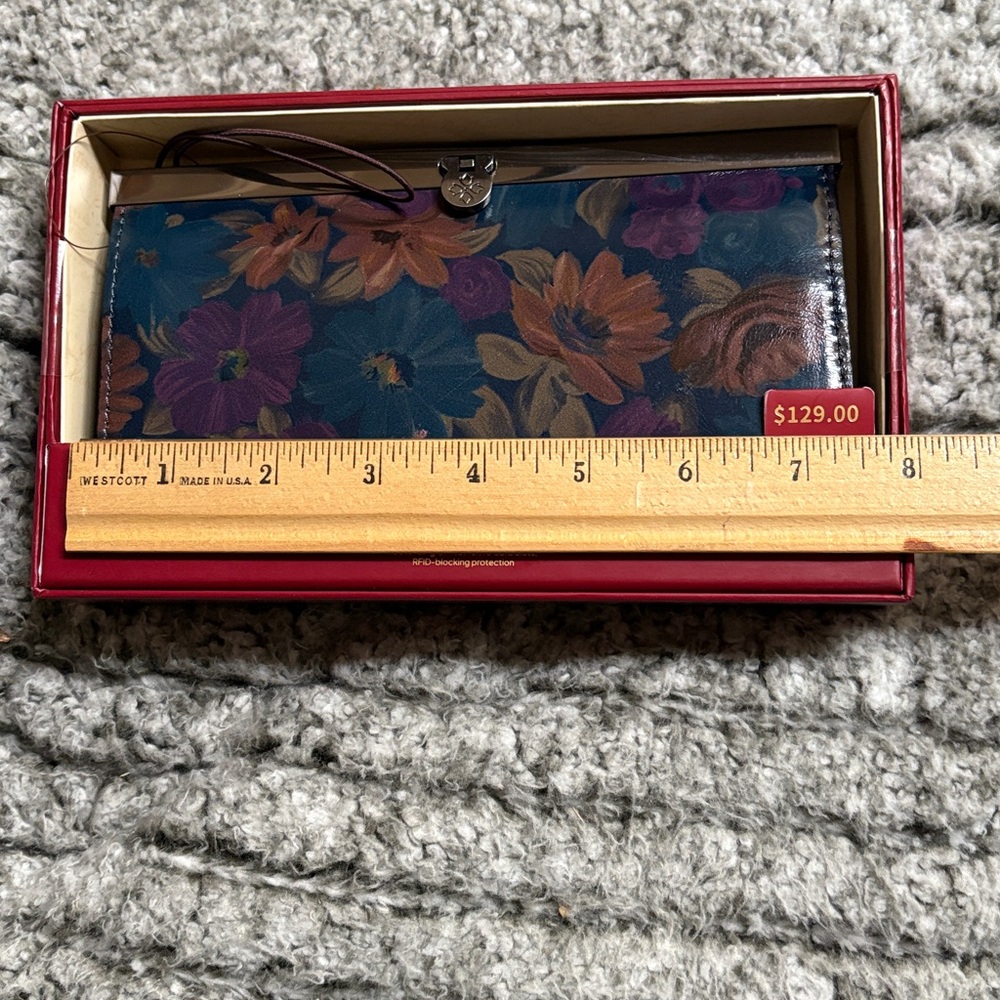 Patricia Nash Blue and Purple Floral wallet - Picture 6 of 7